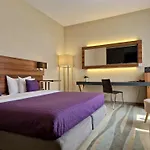 Warsaw Plaza Hotel