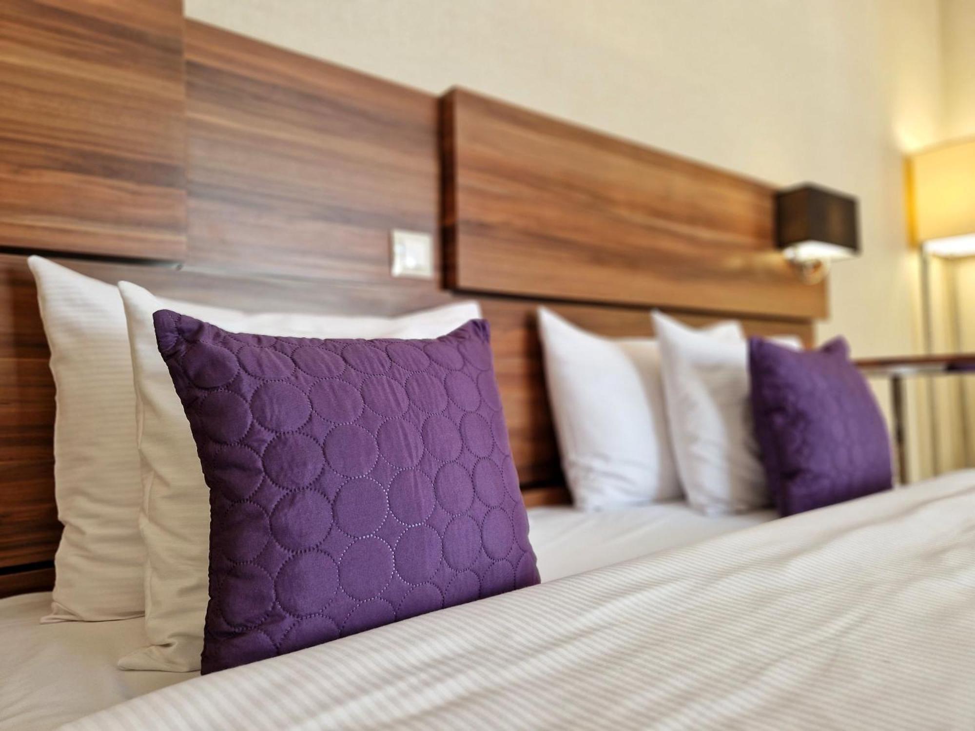 Hotell Plaza 4*
