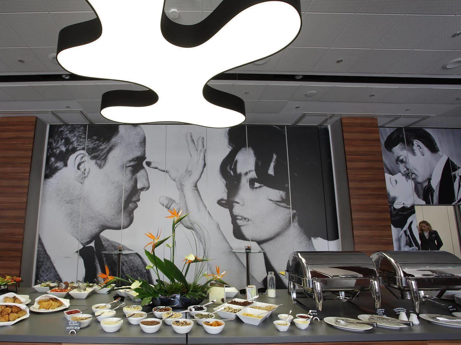 Plaza Hotell Warszawa